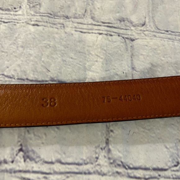 JOHNSTON & MURPHY MENS BLACK PEBBLE GRAIN LEATHER BELT SILVER BUCKLE SIZE 38 - Picture 4 of 8